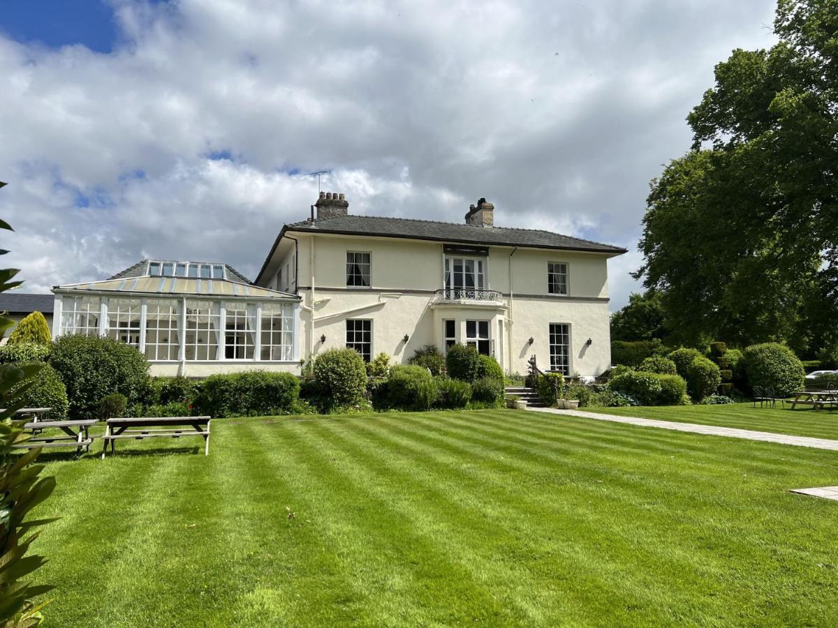 מולד Highfield Hall מראה חיצוני תמונה